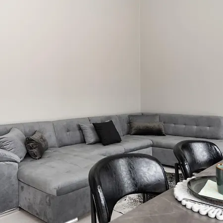 Melorell Boutique Sauna With Outdoor Hot Tub Apartman